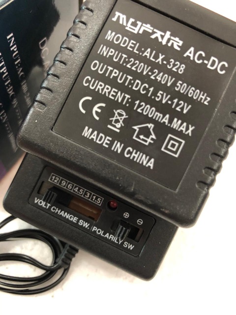 Adaptor 1200mA 1.5v,3v,4.5v,6v,9v &amp; 12v ( Multi output DC )