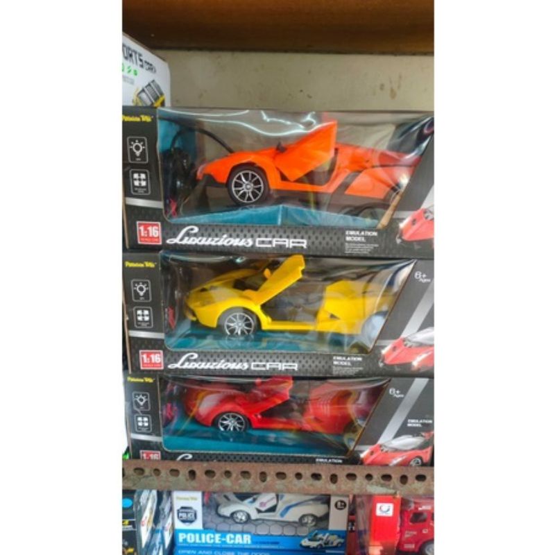 Mobil Remote Control Luxurious/Ferrari LaFerrari Skala 1:16/RC 1:16