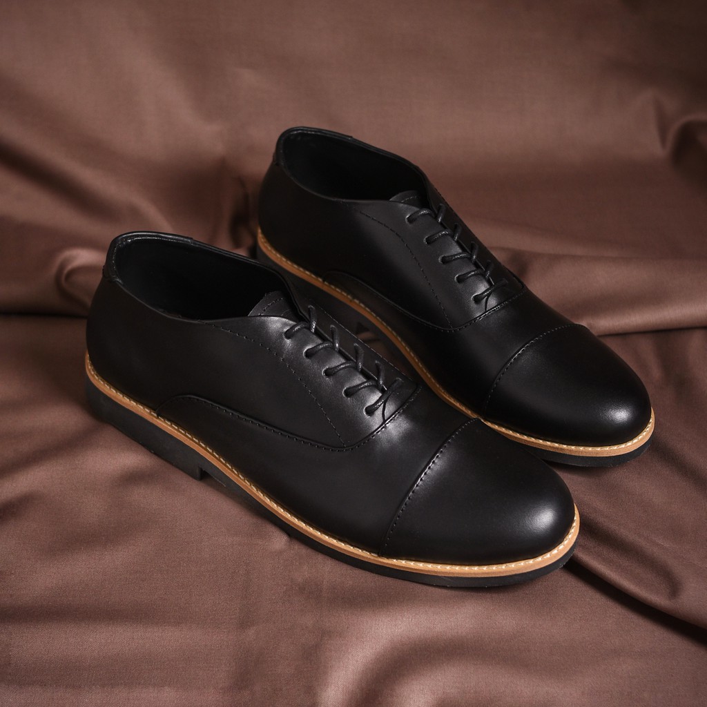 Oxford Black | Sepatu Pantofel Kulit Asli Hitam Formal Kerja Fantopel Pantopel Pria | FORIND Kenzio