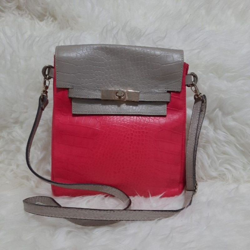 Preloved Sling Bag Yojna