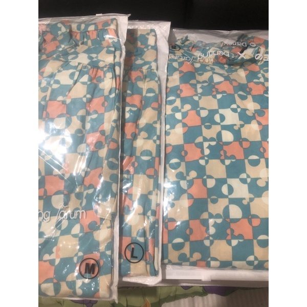 Puzzlea Tunic Turquoise Disney X Benang Jarum