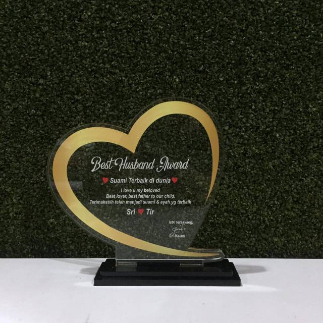 

Plakat akrilik murah-plakat-kado wedding-plakat wisuda-plakat custom-kado ulang tahun