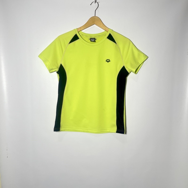 Baju Olah Raga Preloved by Hisummer08-2 Arena M