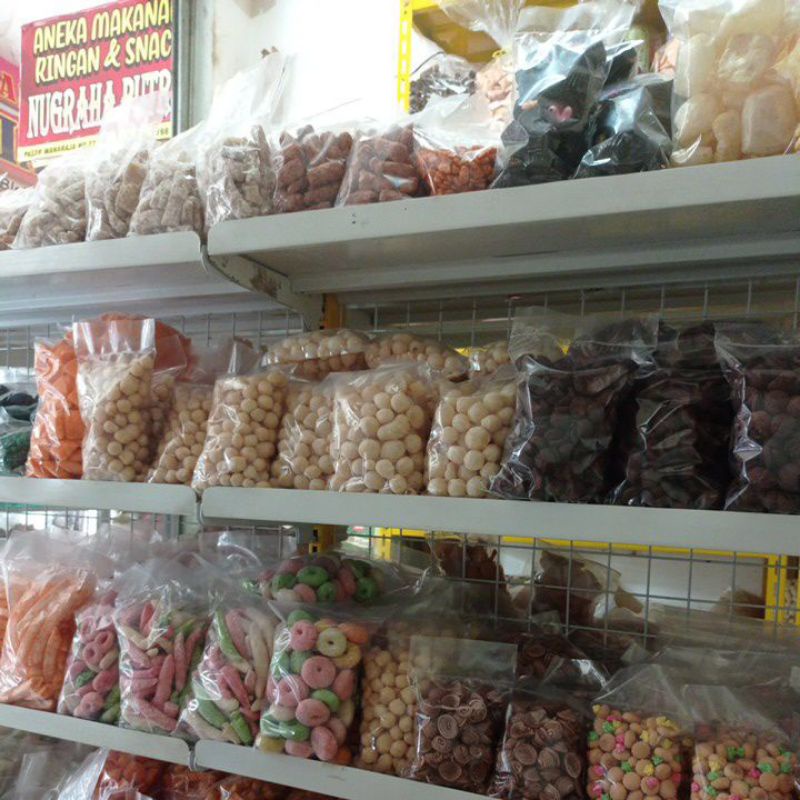 

Snack / makanan ringan pedas serba 5000