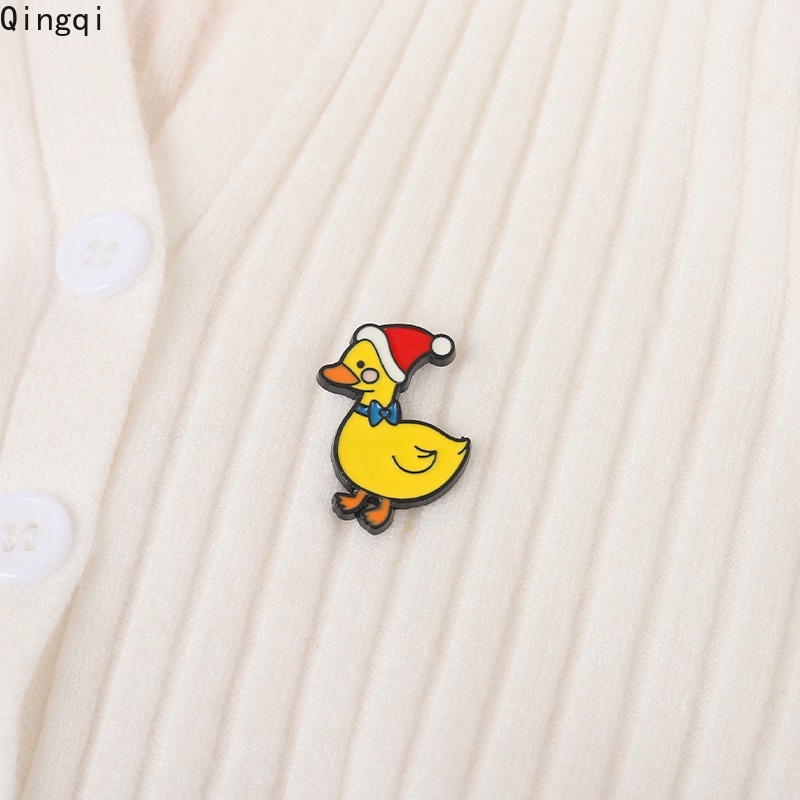 Bros Pin Enamel Desain Kartun Hewan Bebek Kuning Untuk Anak