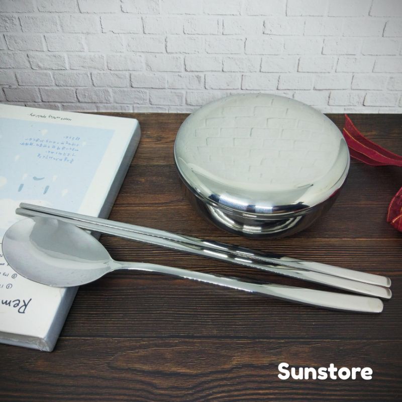 Set Alat Makan Stainless Mangkok Nasi Bertutup dan Sendok Sujeo Sumpit Pipih Khas Korea