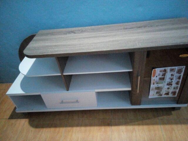 Meja Tv / Rak Tv Romaro 0816