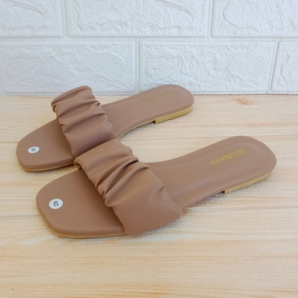 Kickers BDR T01 Sandal Wanita Flat Teplek Kerut Size 37-40
