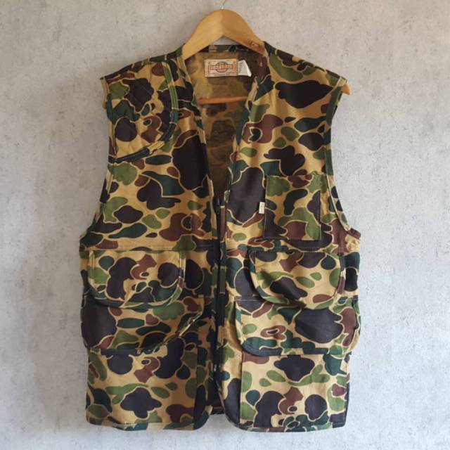 camo vest