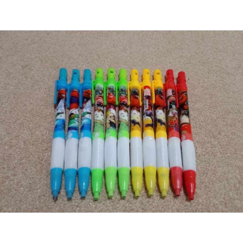 

Pensil Karakter Isi