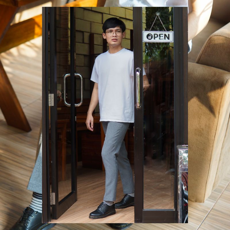 FLAMENTIS - Celana Kerja Bahan Formal Pria Slimfit (Abu Muda)