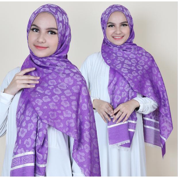MOBASA OFFICIAL Pashmina Silk Premium Jilbab Pashmina Silk Kerudung Pashmina silk Import Leopard-Leoblink - Purple