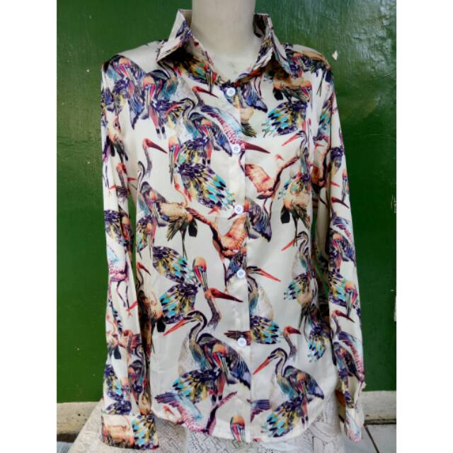 Kemeja silk /kemeja satin