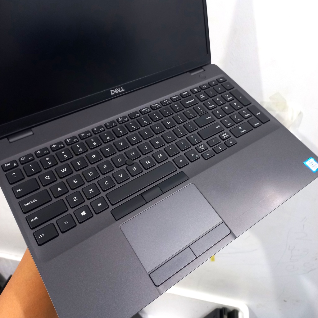 Dell Latitude 5500 Core i5 8th Gen ORI Full HD RAM 32GB SSD
