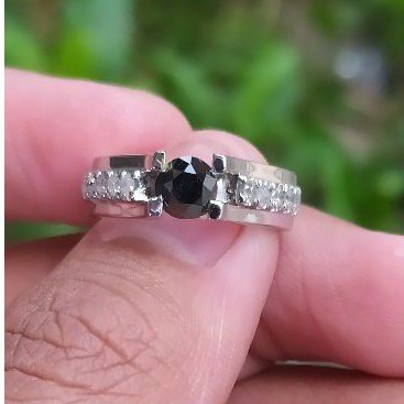 Berlian hitam + putih ring perak