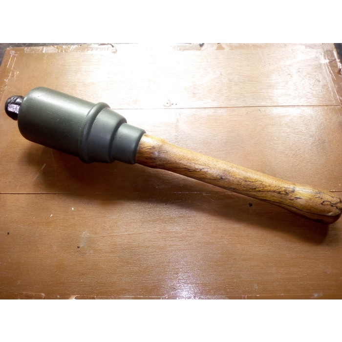 Jual M43 Stielhandgranate/Potato Masher Replika Granat Dummy German WW2