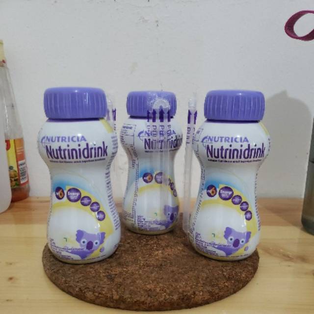 NUTRINIDRINK CAIR 200ML /NUTRINIDRINK CAIR 200ML VANILA, COKLAT, STRAWBERRY/ SUSU