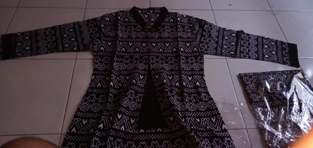 Bisa Pisah Batik Couple Keluarga Sania Ruffle Ori Ndoro Jowi Termurah Motif Dimensi