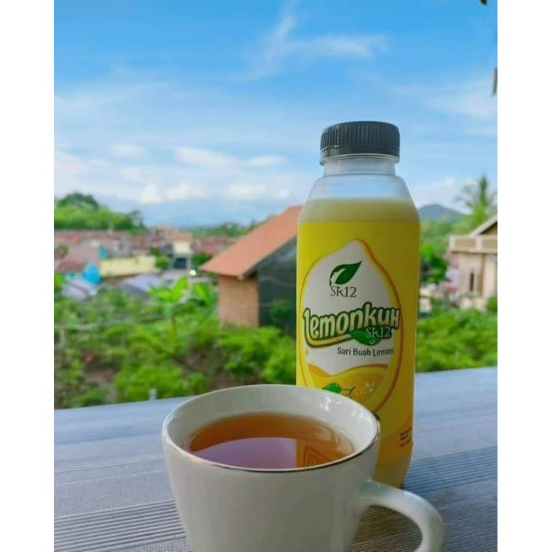 

LEMONKUH (99,96% SARI BUAH LEMON SEGAR)