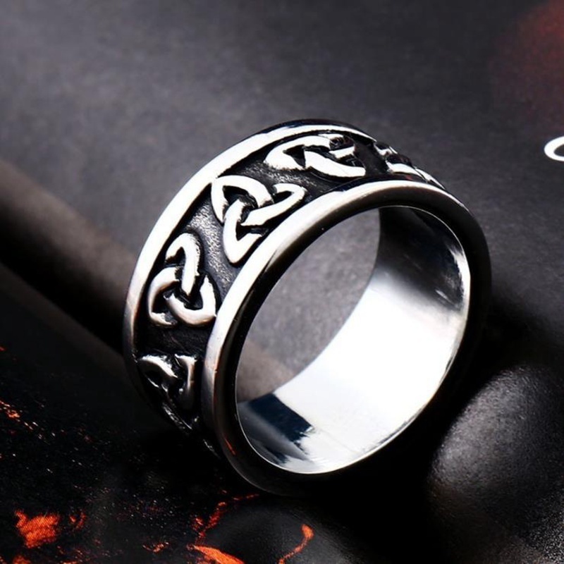 Cincin Pria Model Simpul Bahan Stainless Steel Untuk Hadiah