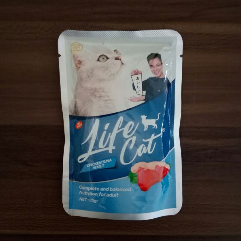LIFE CAT POUCH lifecat Wet Food Makanan Basah Kucing 85gr
