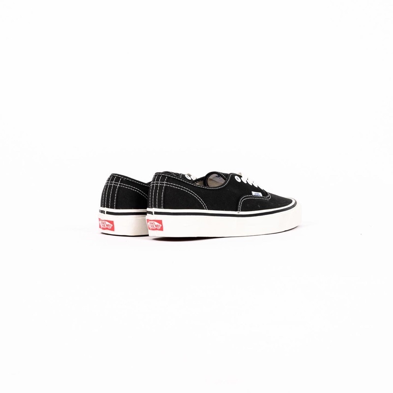 V4ns Authentic  Dx Anaheim Factory Black White