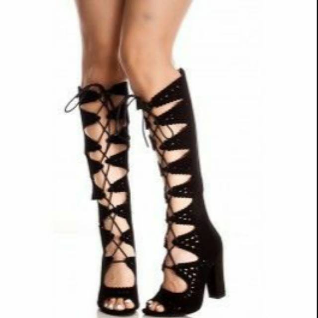 Sandal wanita gladiator