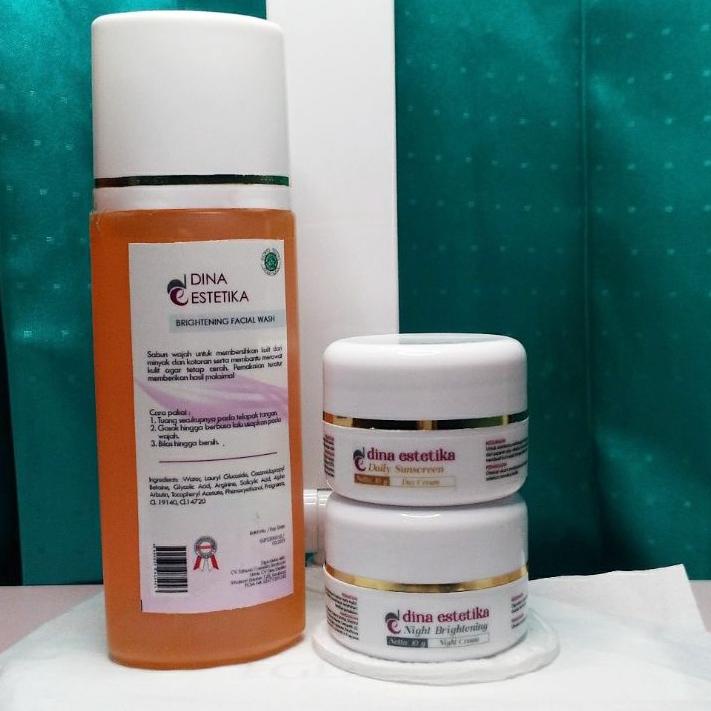 ○ () Dina estetika skincare BASICWHITENING ➷