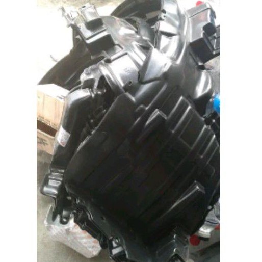 Liner fender spakbor atas ban depan APV lama old 2004 2005 2006 belum Arena asli original Suzuki