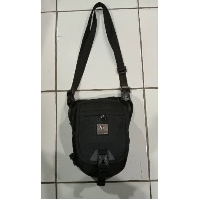 Tracker totte bag murah