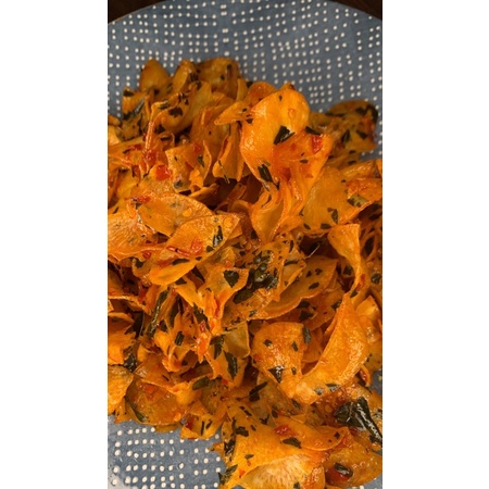 

PEDAS MANIS DAUN JERUK 1/2 KILO