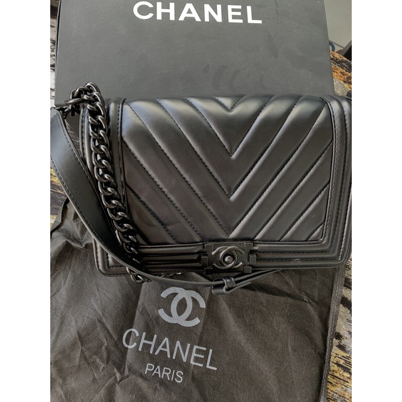 Chanel boy premium