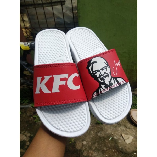 Sandal Slop Pria Nike x KFC / Sandal Slop Wanita / Sandal Pria  Sendal SlopSendal Nike Bennasi X KFC