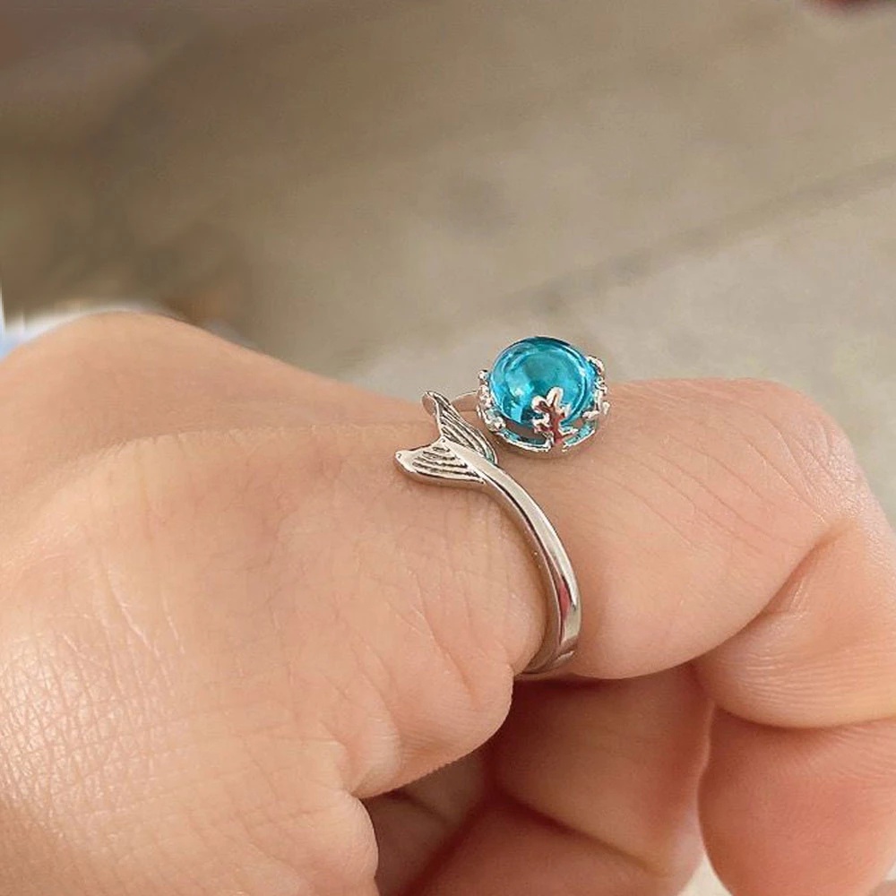 Cincin Kristal Berlian Imitasi Bentuk Ekor Mermaid Warna-Warni Untuk Wanita