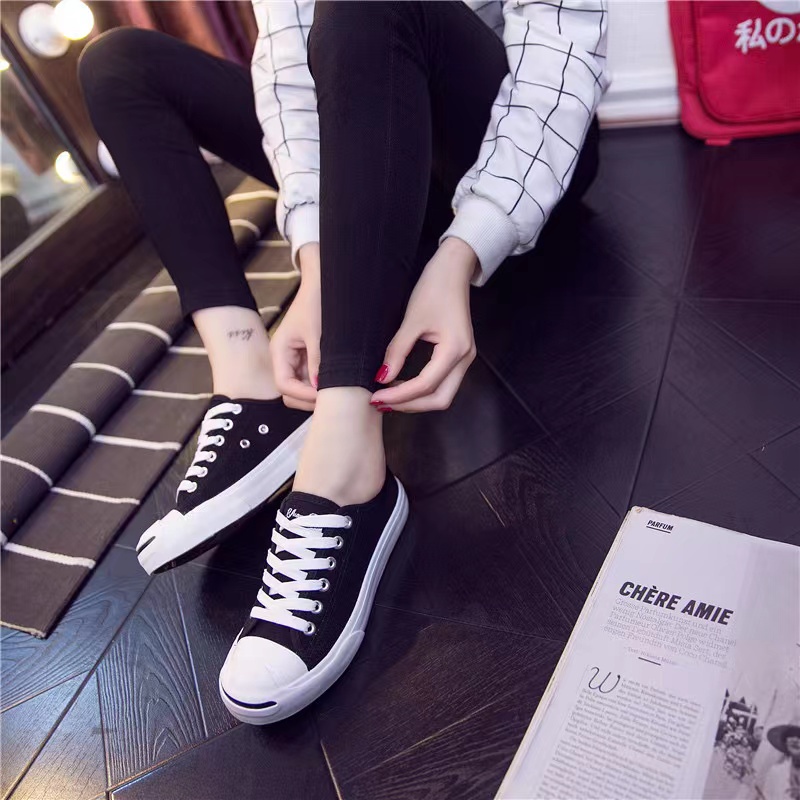 Sepatu Sneakers Wanita Import Sepatu Kanvas Perempuan Sepatu Kuliah Simple