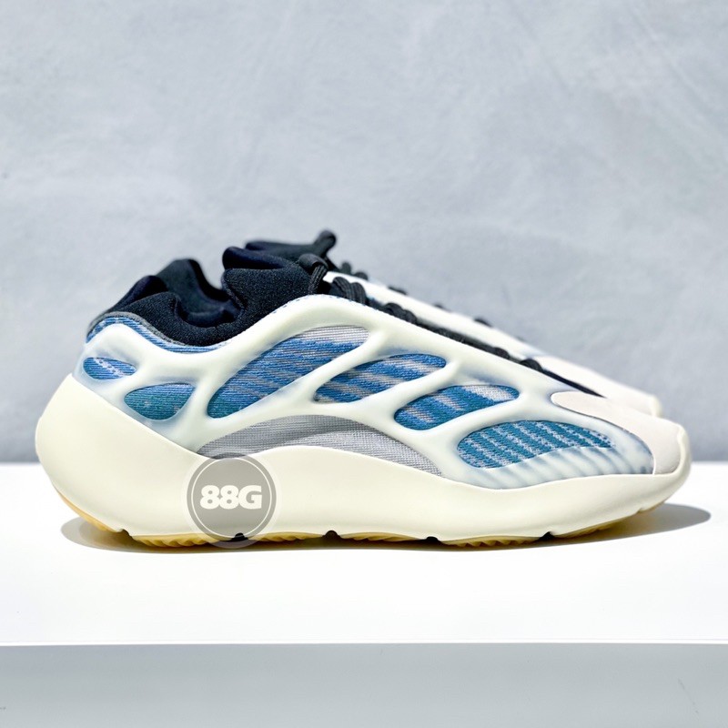 Yeezy 700 V3 Kyanite