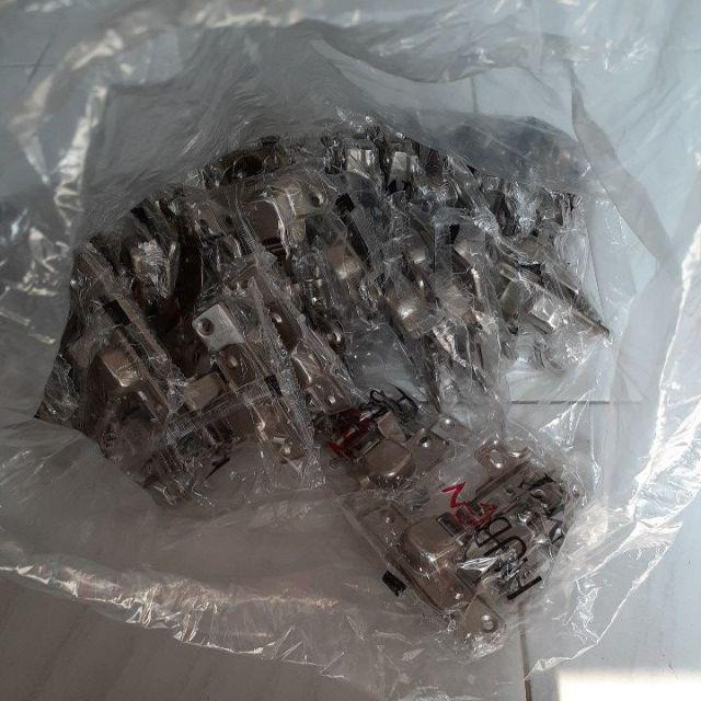 Engsel Sendok Huben Lurus (per Pasang) / Engsel Lemari