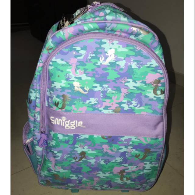Jual Tas smiggle. Tas trolley smiggle L size roda menyala. Ready stock ...