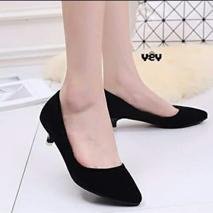 SEPATU HIGH HEELS WANITA CEWEK KANTOR KERJA FORMAL PESTA WARNA COKLAT HITAM V00142