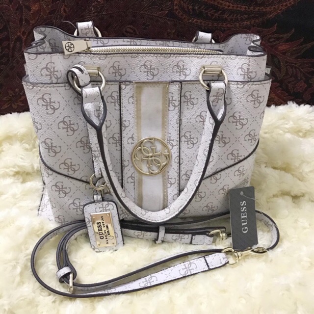 Tas guess authentic/original bag branded slempang preloved second bekas