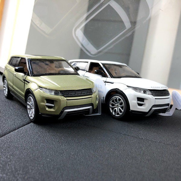 Pajangan RANGE ROVER EVOQUE Miniatur Parfum Parfume Pewangi Mobil