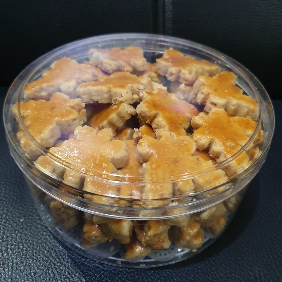 

KUE KACANG