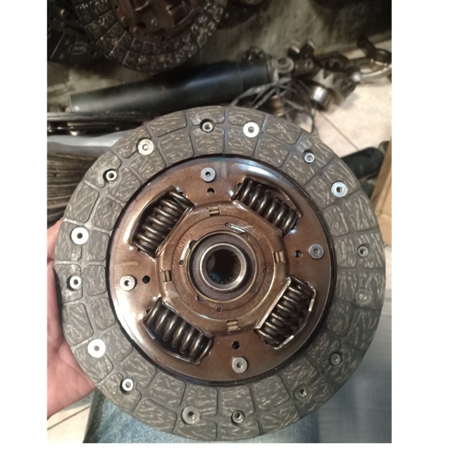 Kampas kopling Suzuki ertiga