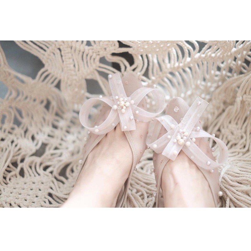 Gazelle by Debby Hardinata size 40