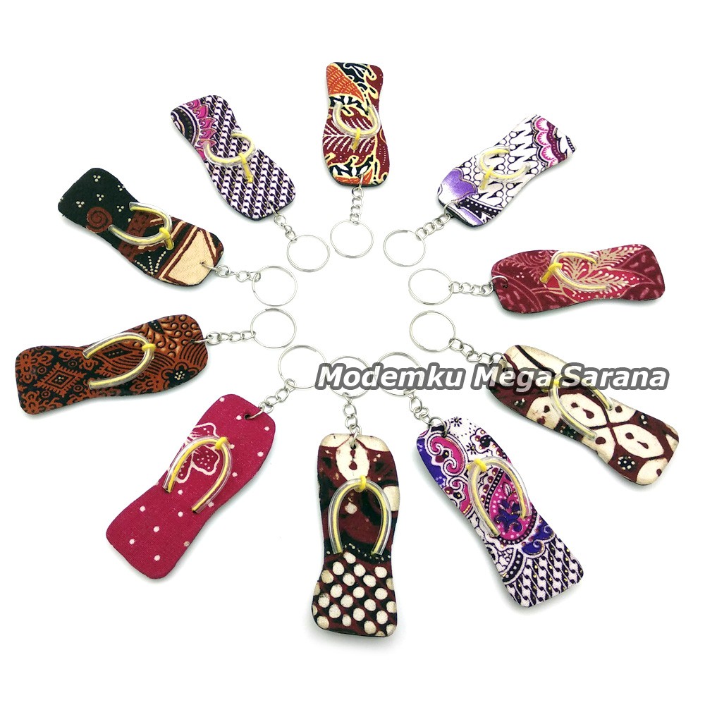 Souvenir Gantungan Kunci Sandal Jepit Batik