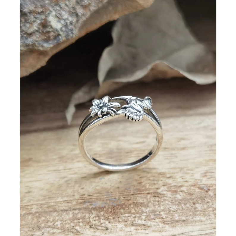 Cincin Desain Burung Kolibri Bahan alloy Gaya retro Kasual Untuk Pria Dan Wanita