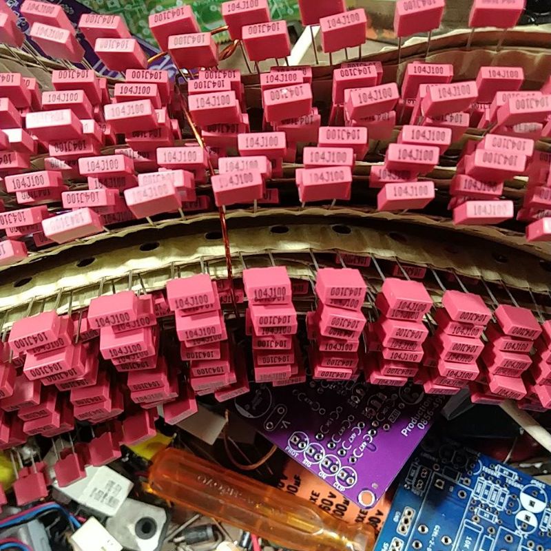 kapasitor   mkp bebagai nilai