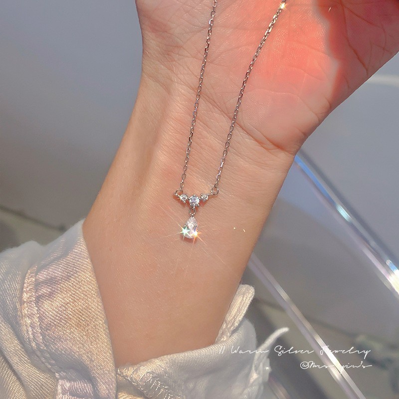 Kalung Zircon Bentuk Water Drop