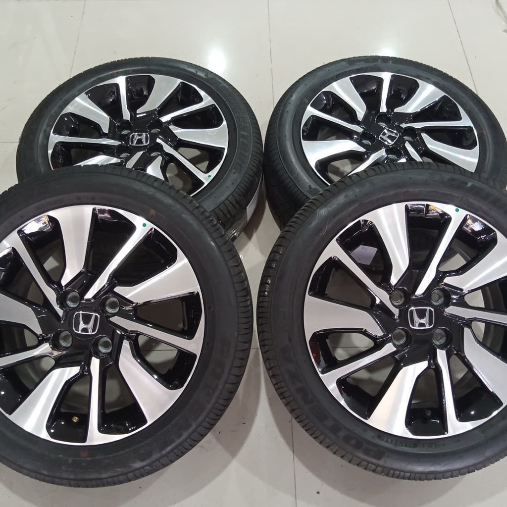 Velg Mobil Bekas STD BRIO RS R15X6 4X100 ET50 BP BAN 185 55 R15