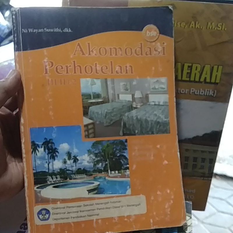 akomodasi perhotelan jilid 2
